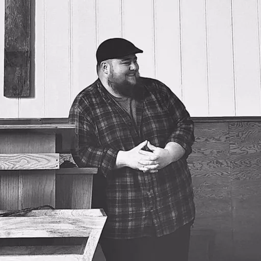Josh Lofthus