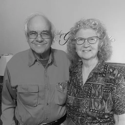 Mark & Lila Hutchins profile pic 2023